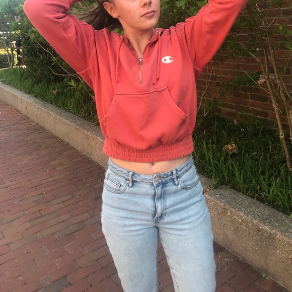 Champion Sweaters - Champion crop top